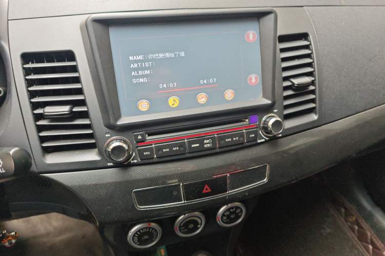 Used Mitsubishi Lancer Fortis 2013 1.6L Manual Comfort Model Audio And AC Panel