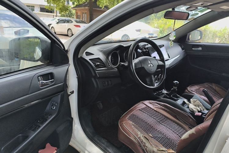 Used Mitsubishi Lancer Fortis 2013 1.8L Manual Comfort Model China IV Standard Driver Seat