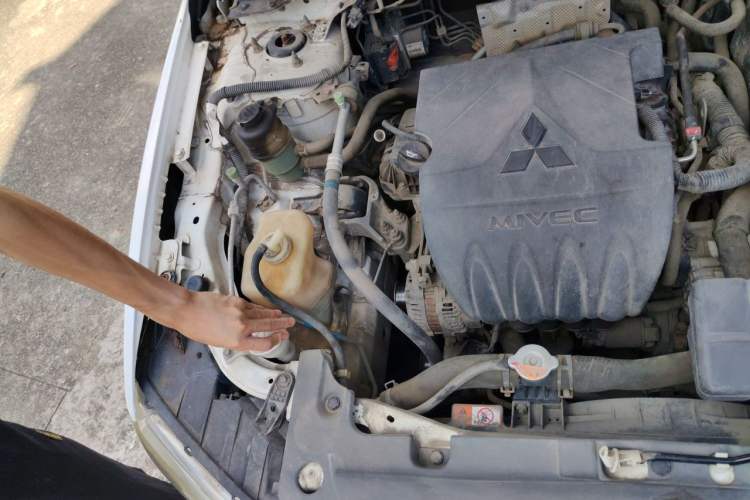 Used Mitsubishi Lancer Fortis 2013 1.6L Manual Comfort Model Engine Bay Right