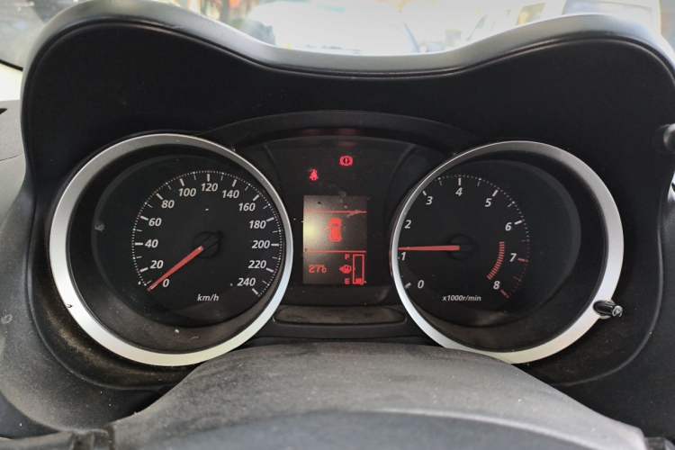Used Mitsubishi Lancer Fortis 2013 1.8L Manual Comfort Model China IV Standard Instrument Cluster