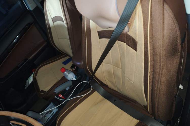 Used Mitsubishi Lancer Fortis 2013 1.8L Automatic Luxury Model China V Standard Left Front Seat