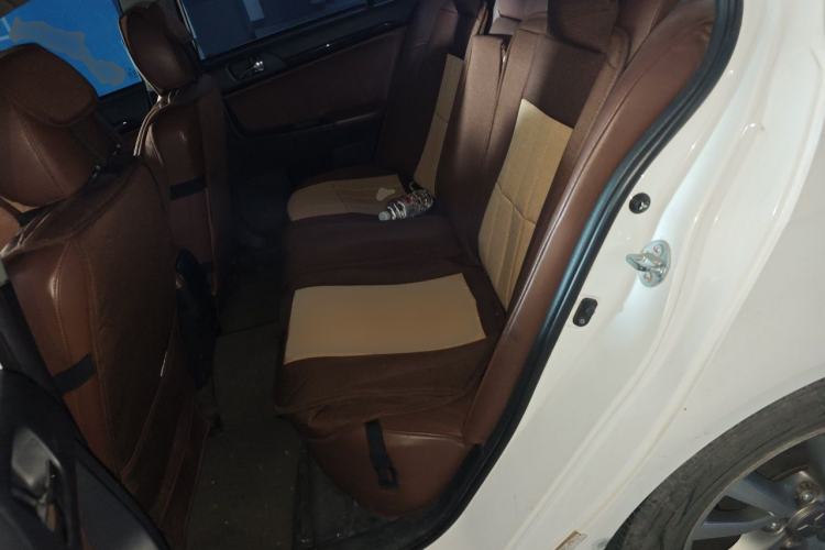 Used Mitsubishi Lancer Fortis 2013 1.8L Automatic Luxury Model China V Standard Left Rear Seat