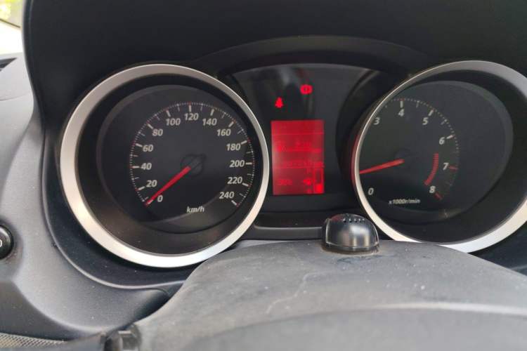 Used Mitsubishi Lancer Fortis 2013 1.6L Manual Comfort Model Odometer Close Up