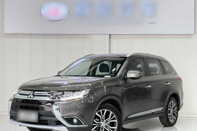 Used Mitsubishi Outlander 2018 2.4L 4x4 Elite Edition 5 Seats
