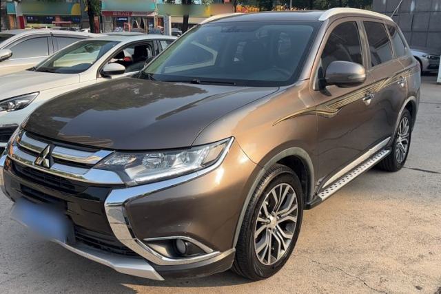 Used Mitsubishi Outlander 2018 2.4L 4x4 Elite Edition 5 Seats
