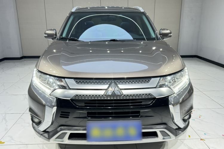 Used Mitsubishi Outlander 2019 2.0L Two-Wheel Drive Comfort Edition 5 Seats China VI Standard Exterior 2