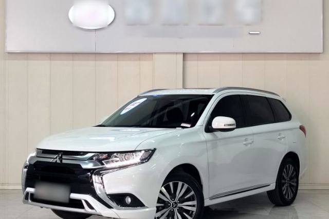 Used Mitsubishi Outlander 2021 Revised Version 2.0L Two-Wheel Drive Enjoyment Edition 5 Seats