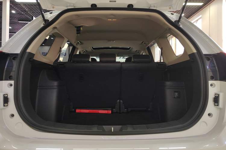 Used Mitsubishi Outlander 2021 Revised Version 2.0L Two-Wheel Drive Enjoyment Edition 5 Seats Interior 9