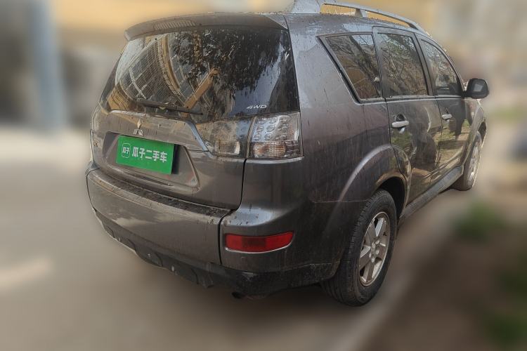 Used Mitsubishi Outlander 2007 2.4 Fashion Edition Rear Right 45 Deg