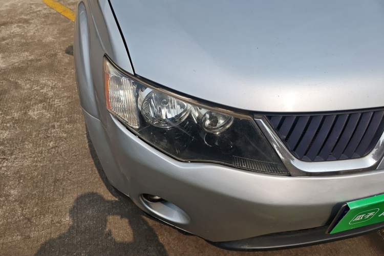 Used Mitsubishi Outlander 2007 2.4 Fashion Edition Right Front Headlight