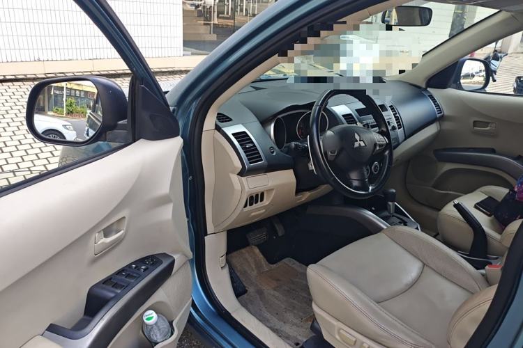 Used Mitsubishi Outlander 2008 3.0 Luxury Edition Driver Seat