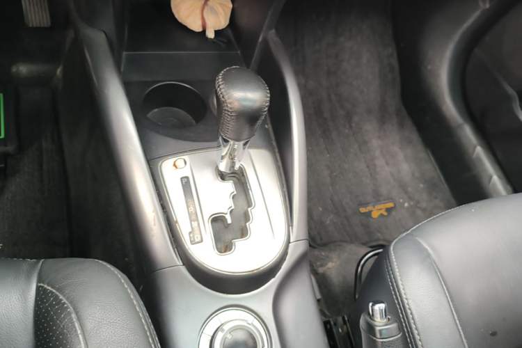 Used Mitsubishi Outlander 2009 2.4 Fashion Edition Gear Lever