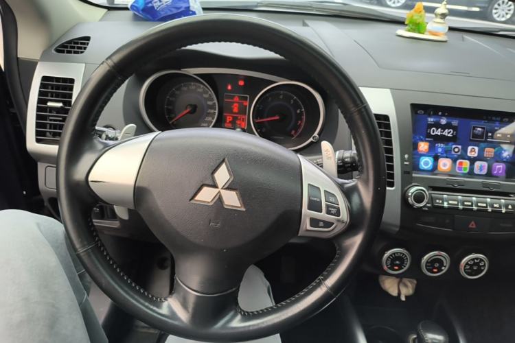 Used Mitsubishi Outlander 2009 2.4 Fashion Edition Steering Wheel