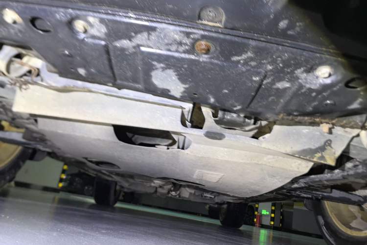 Used Mitsubishi Outlander 2010 Kijang 2.0 Sport Edition Chassis Front