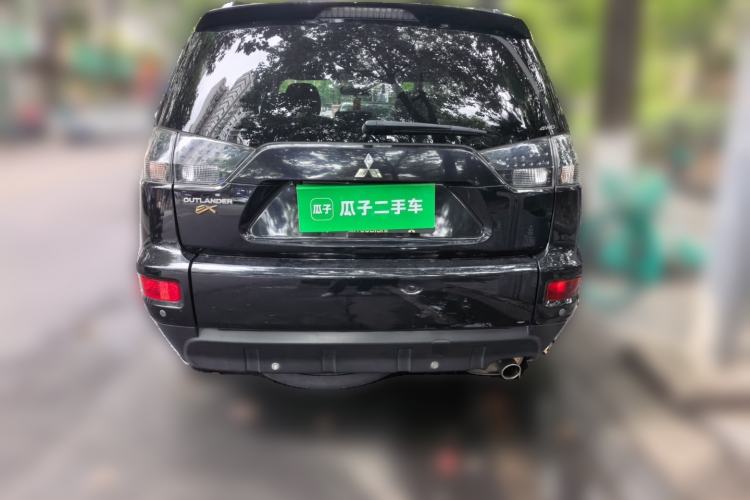 Used Mitsubishi Outlander 2010 Kijang 2.0 Sport Edition Rear
