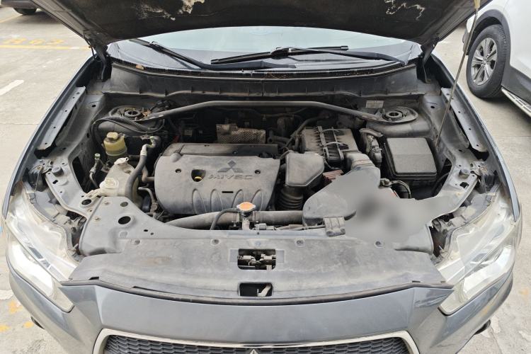 Used Mitsubishi Outlander 2010 Kinhui 2.4 Fashion Edition Engine Bay