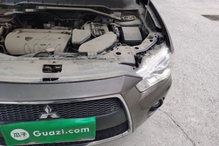 Used Mitsubishi Outlander 2010 Kinhui 2.4 Fashion Edition Engine Bay Left