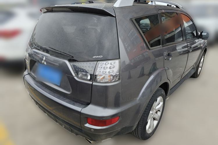 Used Mitsubishi Outlander 2010 Kinhui 2.4 Fashion Edition Rear Right 45 Deg