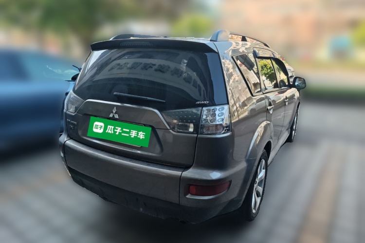 Used Mitsubishi Outlander 2010 Kinhui 2.4 Fashion Edition Rear Right 45 Deg