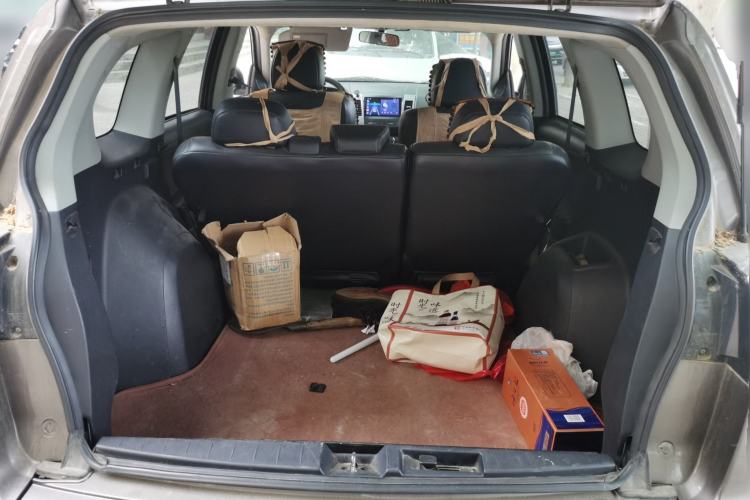 Used Mitsubishi Outlander 2010 Kinhui 2.4 Fashion Edition Trunk