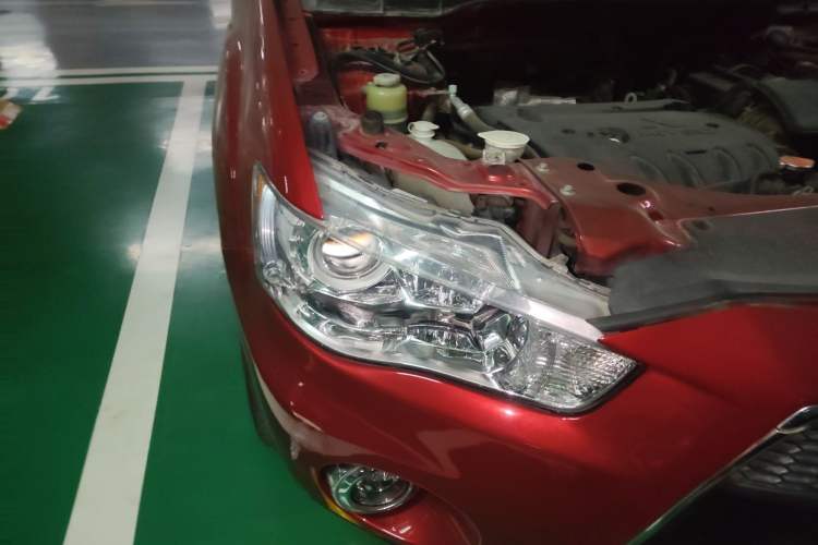 Used Mitsubishi Outlander 2010 Kinhui 2.4 Fashion Edition Right Front Headlight