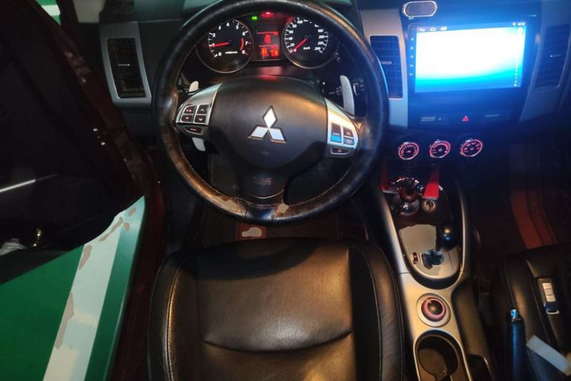 Used Mitsubishi Outlander 2010 Kinhui 2.4 Fashion Edition Steering Wheel