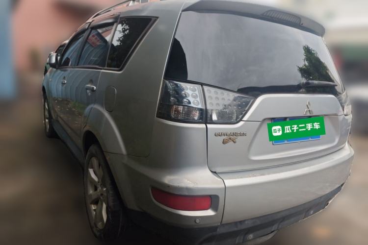 Used Mitsubishi Outlander 2010 Kinhui 2.4 Fashion Edition Rear Left 45 Deg