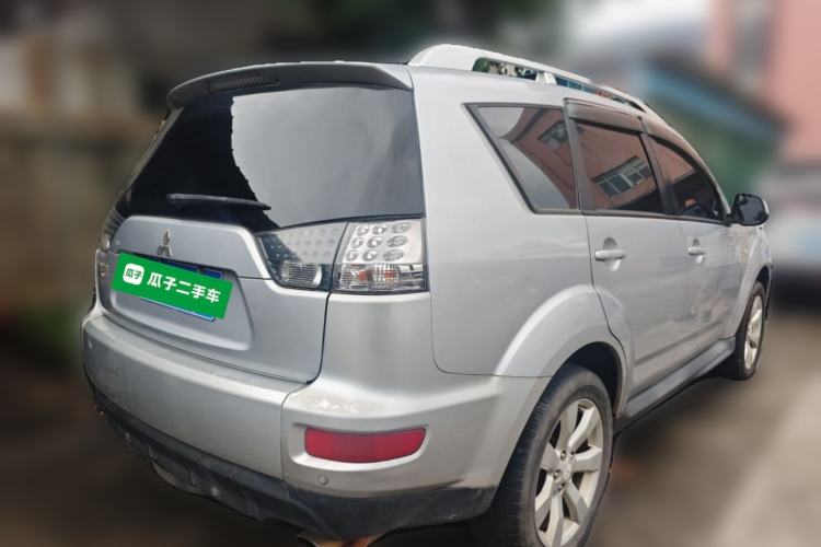 Used Mitsubishi Outlander 2010 Kinhui 2.4 Fashion Edition Rear Right 45 Deg