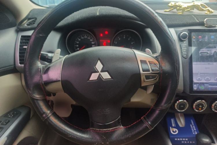 Used Mitsubishi Outlander 2010 Kinhui 2.4 Fashion Edition Steering Wheel