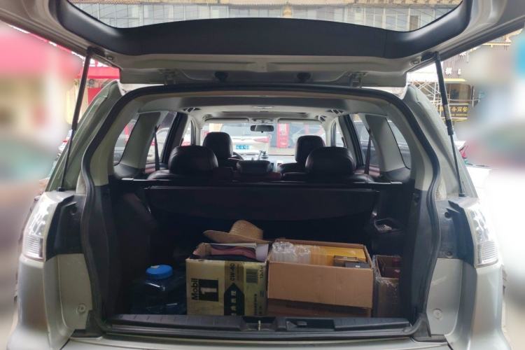 Used Mitsubishi Outlander 2010 Kijang 2.0 Sport Edition Trunk