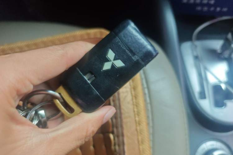 Used Mitsubishi Outlander 2010 Kinhui 2.4 Fashion Edition Vehicle Key