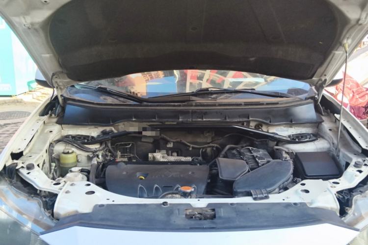 Used Mitsubishi Outlander 2010 Kijang 2.0 Sport Edition Engine Bay
