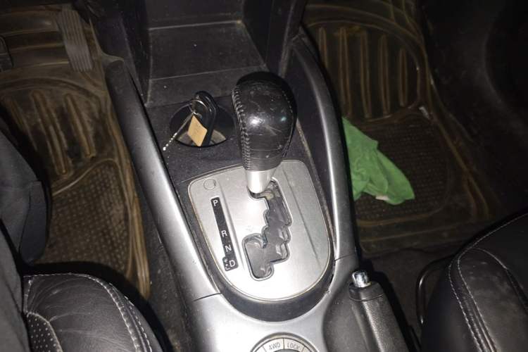 Used Mitsubishi Outlander 2010 Kinhui 2.4 Fashion Edition Gear Lever