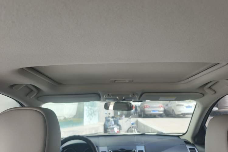 Used Mitsubishi Outlander 2010 Kinhui 2.4 Fashion Edition Headliner
