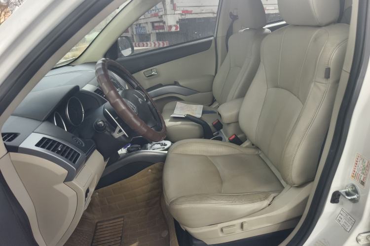 Used Mitsubishi Outlander 2010 Kinhui 2.4 Fashion Edition Left Front Seat