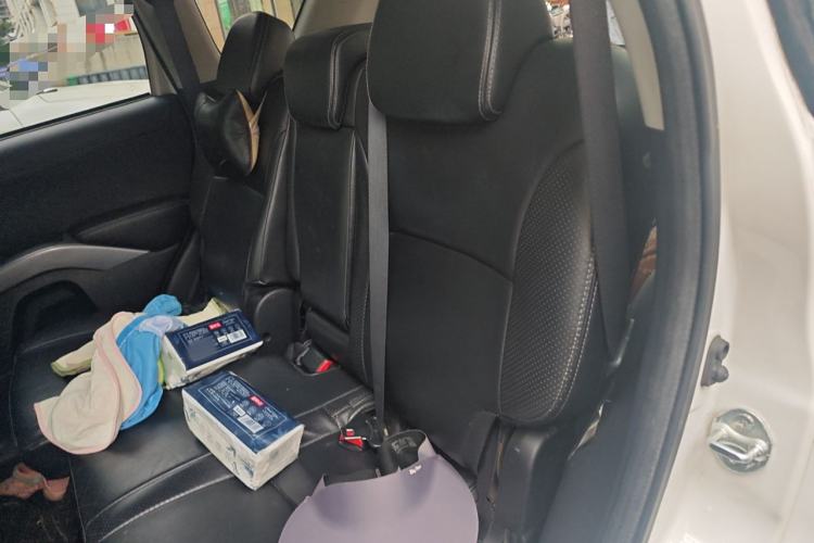 Used Mitsubishi Outlander 2010 Kinhui 2.4 Fashion Edition Left Rear Seat