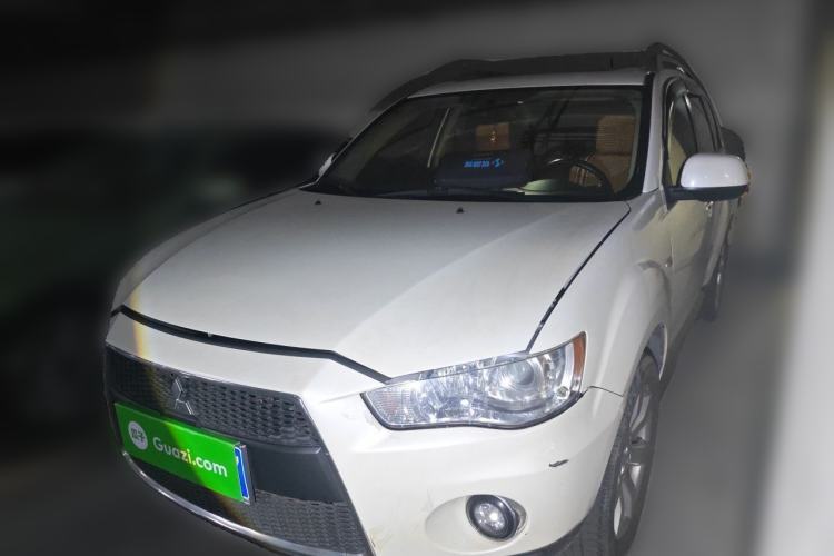 Used Mitsubishi Outlander 2010 Kinhui 2.4 Fashion Edition Guazi used car, China used car export, Used car for sale, Used  cars, Cheapest cars for sale