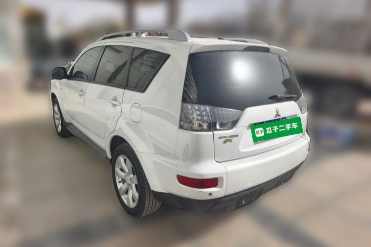 Used Mitsubishi Outlander 2010 Kinhui 2.4 Fashion Edition Rear Left 45 Deg