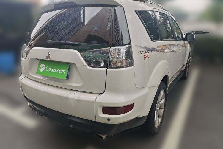 Used Mitsubishi Outlander 2010 Kinhui 2.4 Fashion Edition Rear Right 45 Deg