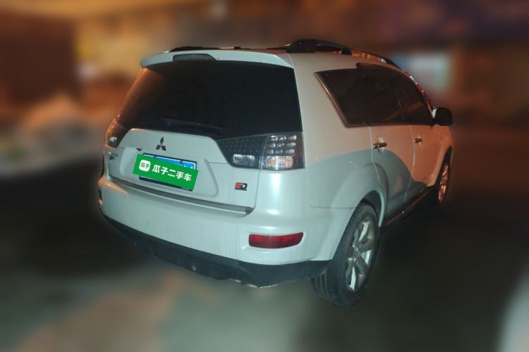 Used Mitsubishi Outlander 2010 Kinhui 2.4 Fashion Edition Rear Right 45 Deg