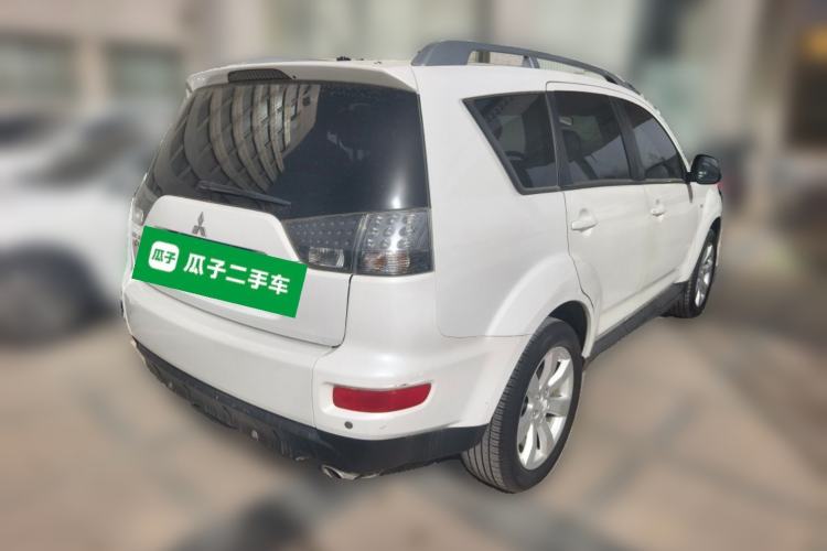 Used Mitsubishi Outlander 2010 Kinhui 2.4 Fashion Edition Rear Right 45 Deg