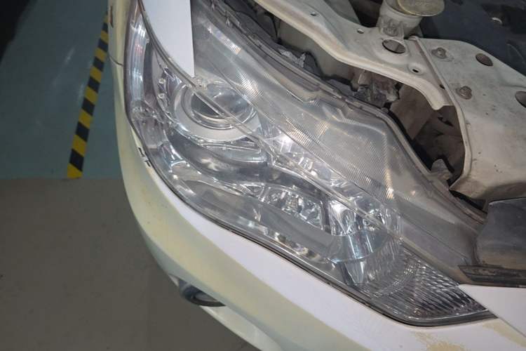 Used Mitsubishi Outlander 2010 Kinhui 2.4 Fashion Edition Right Front Headlight