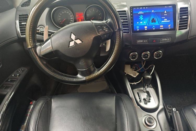 Used Mitsubishi Outlander 2010 Kinhui 2.4 Fashion Edition Steering Wheel