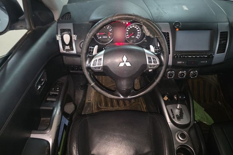 Used Mitsubishi Outlander 2010 Kinhui 2.4 Fashion Edition Steering Wheel