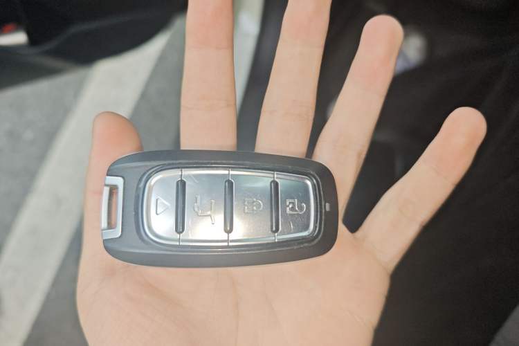 Used Mitsubishi Outlander 2010 Kinhui 2.4 Fashion Edition Vehicle Key