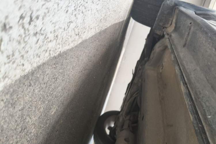 Used Mitsubishi Outlander 2011 Kicks 2.4 Fashion Edition Chassis Front Left
