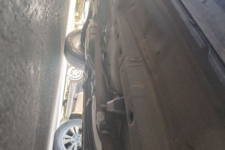 Used Mitsubishi Outlander 2011 Kicks 2.4 Fashion Edition Chassis Front Right