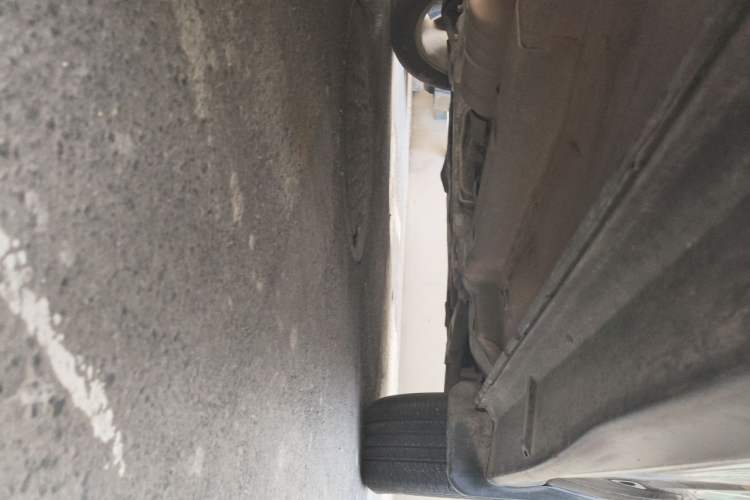 Used Mitsubishi Outlander 2011 Kicks 2.4 Fashion Edition Chassis Rear Right