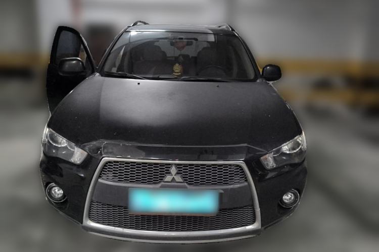 Used Mitsubishi Outlander 2011 Kijang 2.0 Urban Edition Front