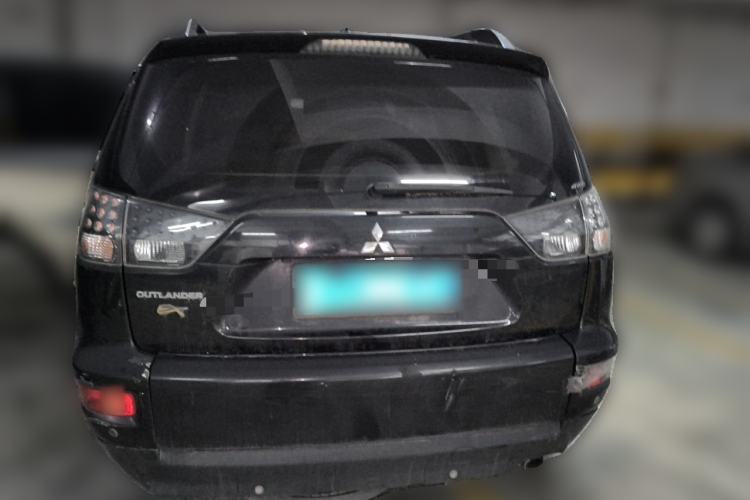 Used Mitsubishi Outlander 2011 Kijang 2.0 Urban Edition Rear